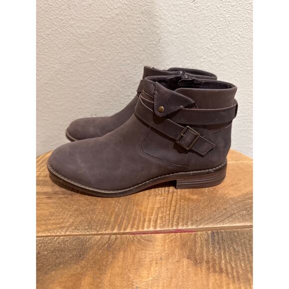 Clarks Women's Camzin Dime Ankle Boot size 7.5 brown - Picture 3 of 8